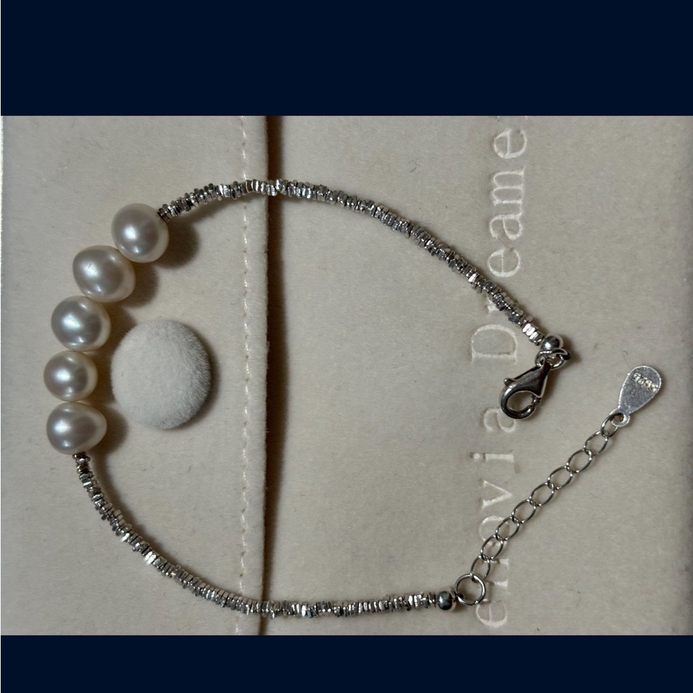 Necklace and bracelet set - Picture 8 of 13